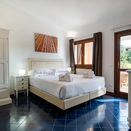 Ahr Costa Serena Village
