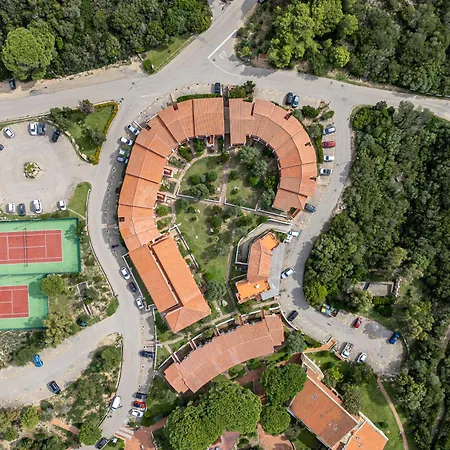 Ahr Costa Serena Village 4*
