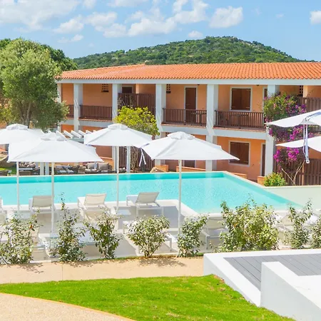 Felix - Costa Serena Apart-hotel 4*