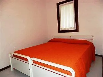 Aparthotel Ahr Costa Serena Village 4*