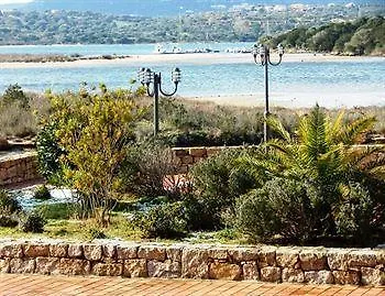 Ahr Costa Serena Village Aparthotel 4*