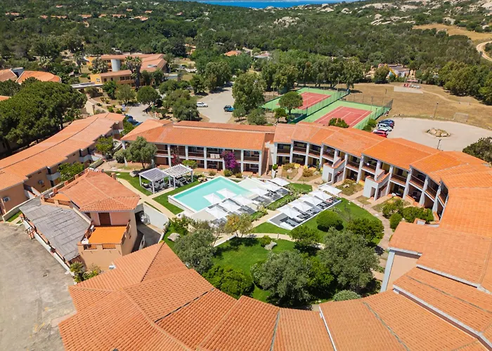 Felix - Costa Serena Aparthotel 4*