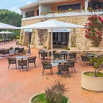 Felix - Costa Serena 公寓式酒店 帕劳