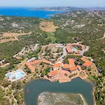 公寓式酒店 Felix - Costa Serena 帕劳