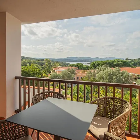 Felix - Costa Serena Aparthotel 4*
