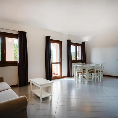 Aparthotel Felix - Costa Serena