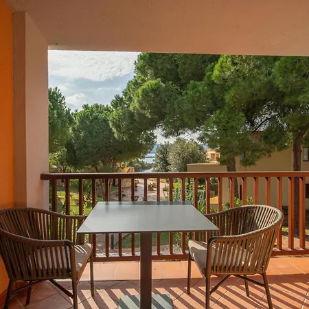 Aparthotel Felix - Costa Serena