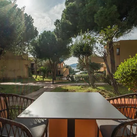 Aparthotel Felix - Costa Serena 4*