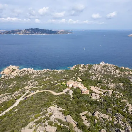 Felix - Costa Serena