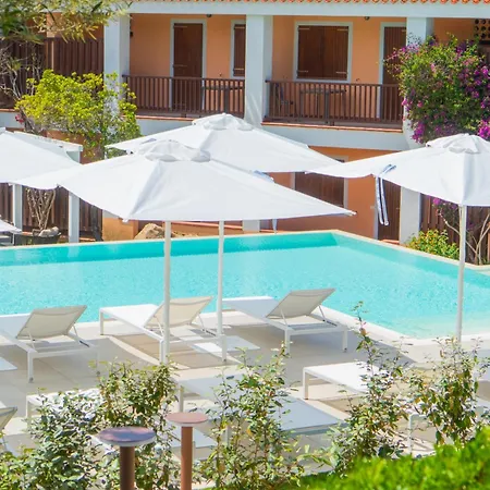 Felix - Costa Serena 팔라우