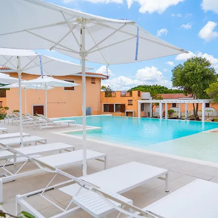 Felix - Costa Serena Aparthotel
