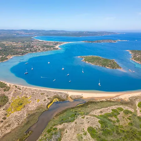 Felix - Costa Serena 팔라우