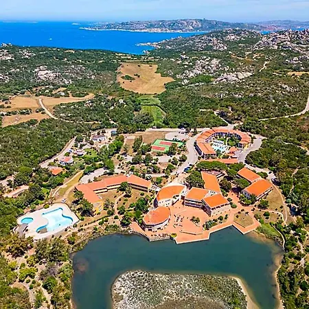 Felix - Costa Serena Aparthotel