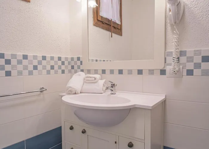 Felix - Costa Serena